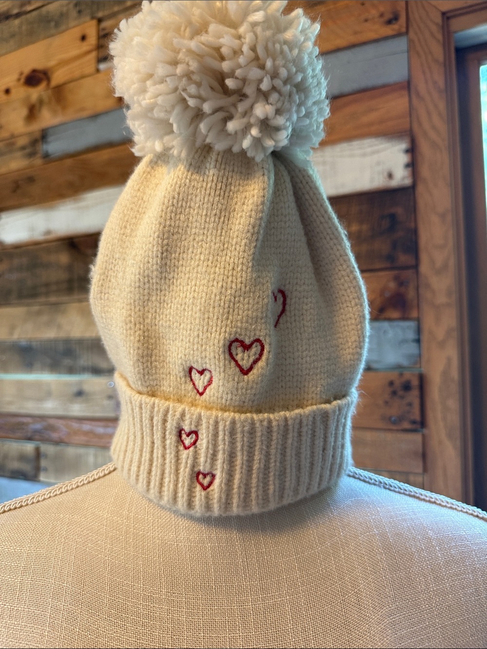 NWT Jenni Heart Embroidered Pom Pom Beanie Hat